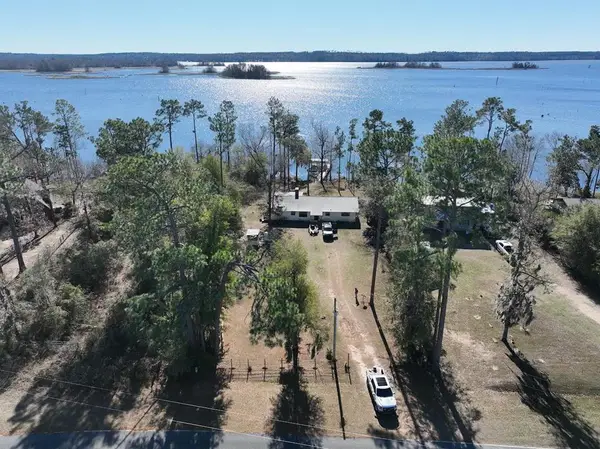 2395 Seminole Shores, Donalsonville, GA 39845