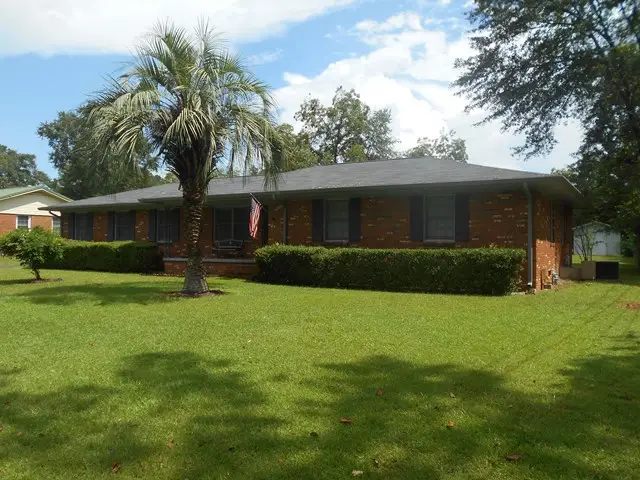 1405 Platt Ave Se, Cairo, GA 39828 - #1