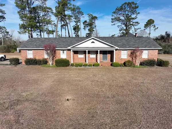 3290 Lauren Ln, Donalsonville, GA 39845