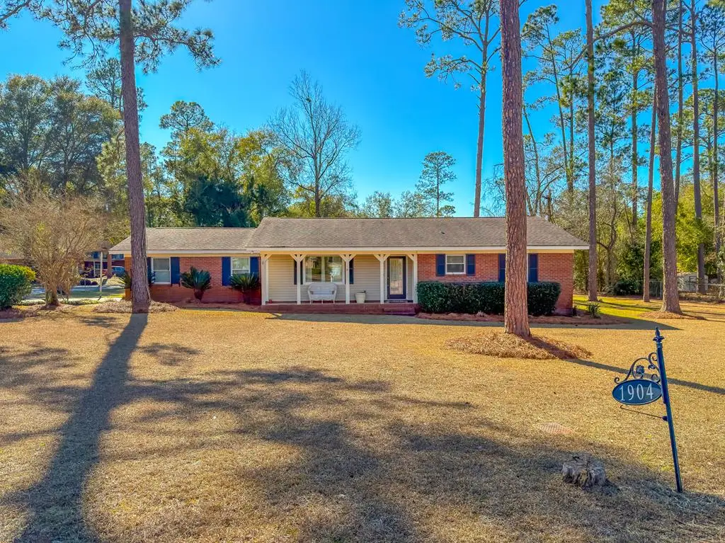 1904 Rich Street, Bainbridge, GA 39819 - #1