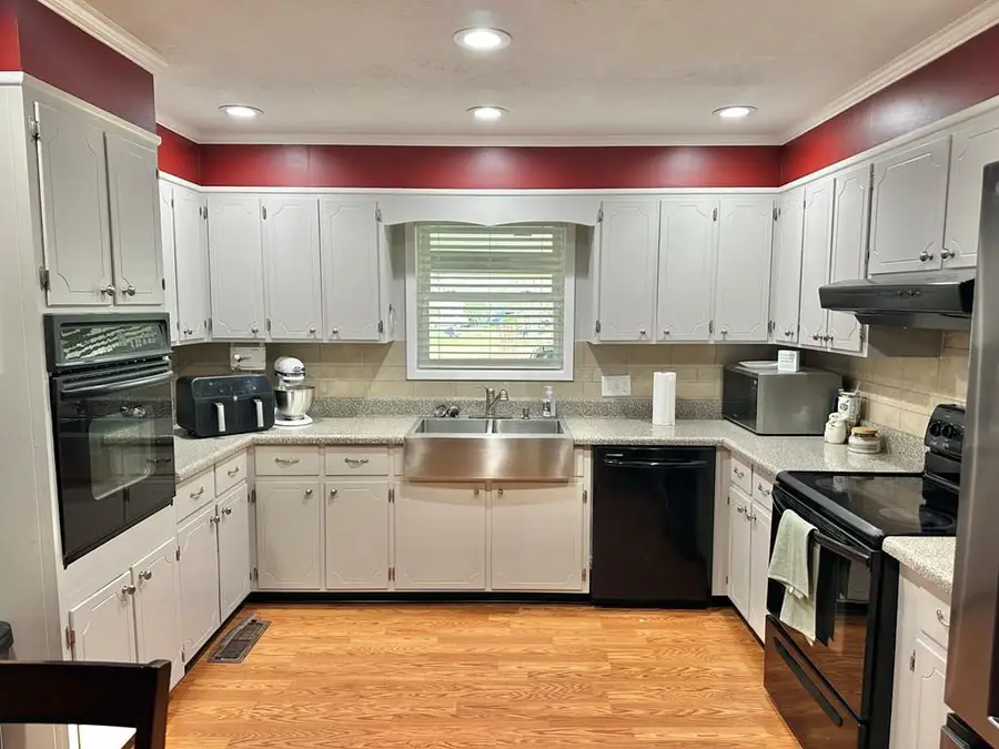 409 S Newcombe, Donalsonville, GA 39845 - #2