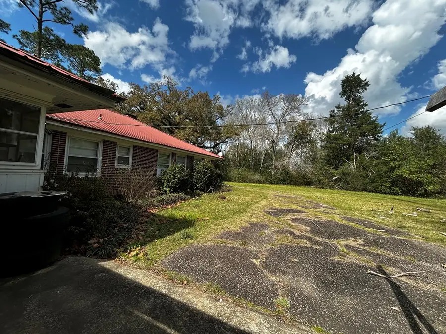 746 S Pearl St, Jakin, GA 39861 - #3