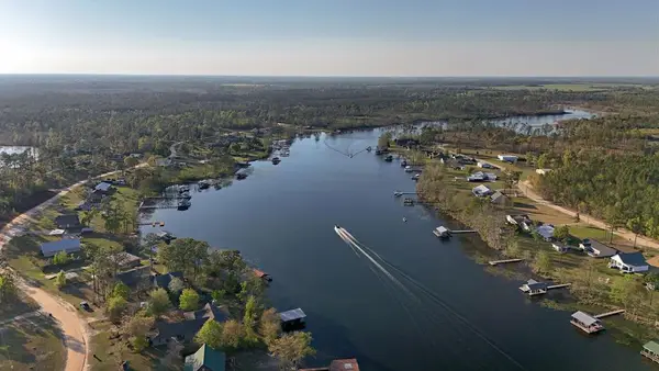 8119 Clearwater Drive, Donalsonville, GA 39845