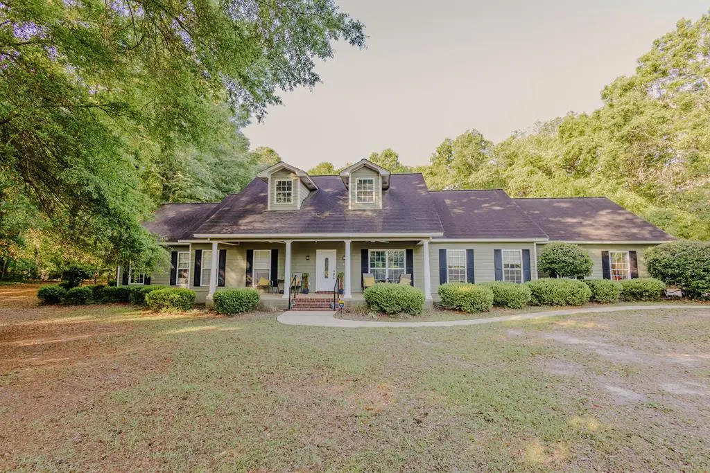100 Redwood Dr, Bainbridge, GA 39819 - #1