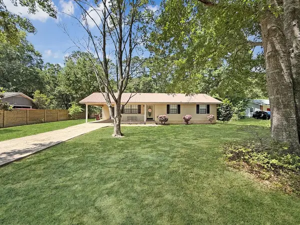 123 Hillcrest Drive, Bainbridge, GA 39817