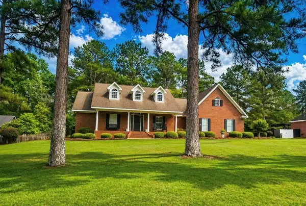 1020 Meadow Ridge Dr, Bainbridge, GA 39819