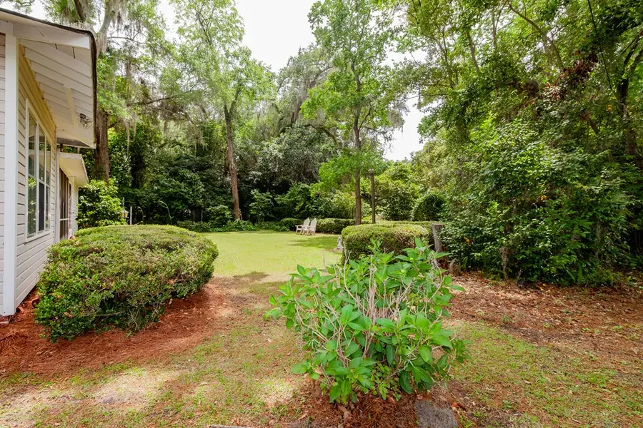 110 Hall St, Bainbridge, GA 39819 - #2