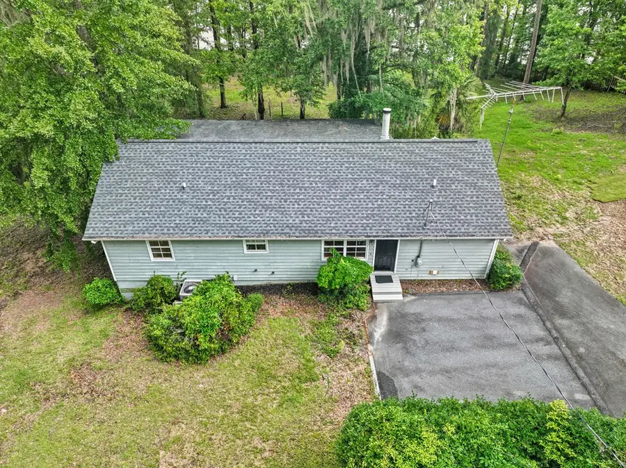 405 Lakeshore Drive, Bainbridge, GA 39819 - #3