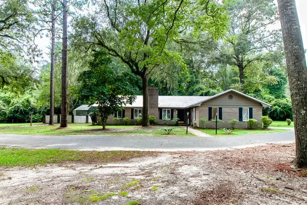 1712 Twin Lakes Dr, Bainbridge, GA 39819