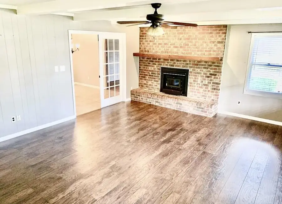 1003 Douglas Dr, Bainbridge, GA 39819 - #2