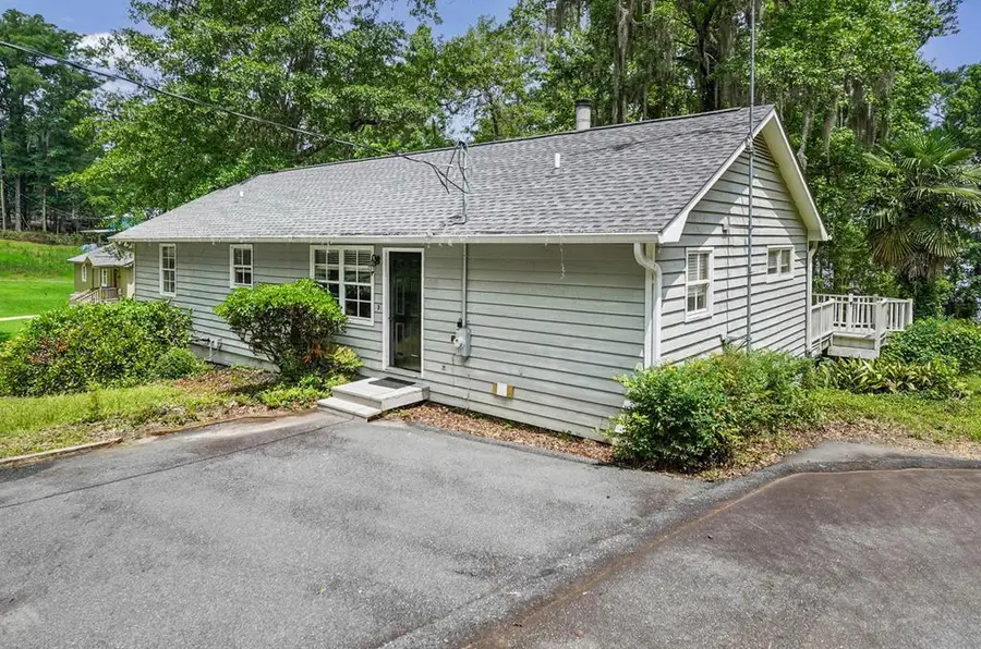 405 Lakeshore Drive, Bainbridge, GA 39819 - #3