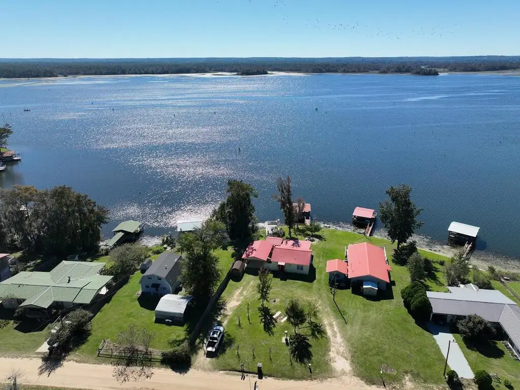 8085 Spring Creek Dr, Donalsonville, GA 39845 - #1