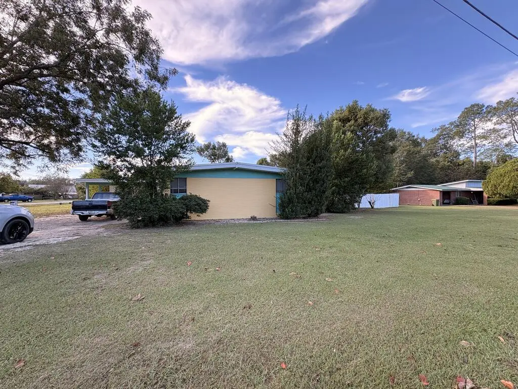 1300 Bush Ave, Donalsonville, GA 39845 - #1