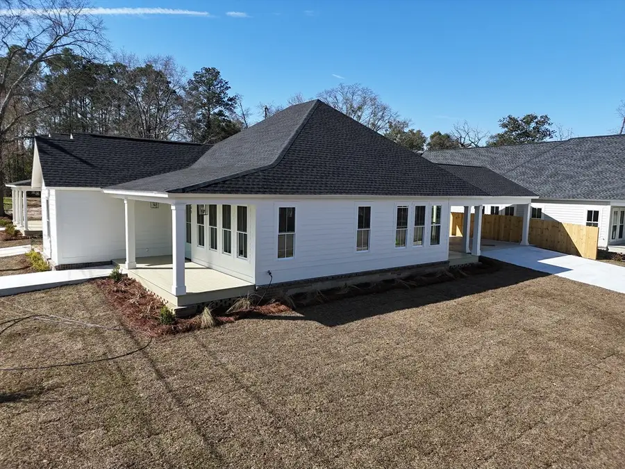 202 Lester St, Thomasville, GA 31792 - Image #2