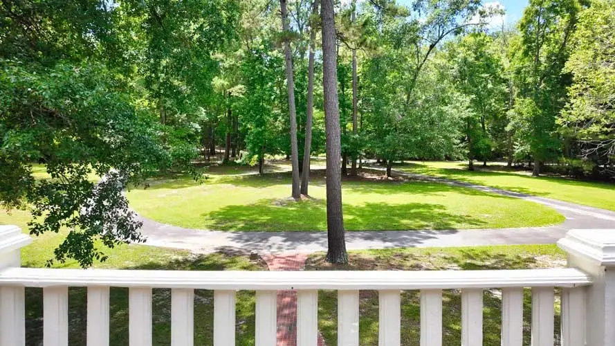 200 Sawgrass Ln, Thomasville, GA 31757 - Image #2