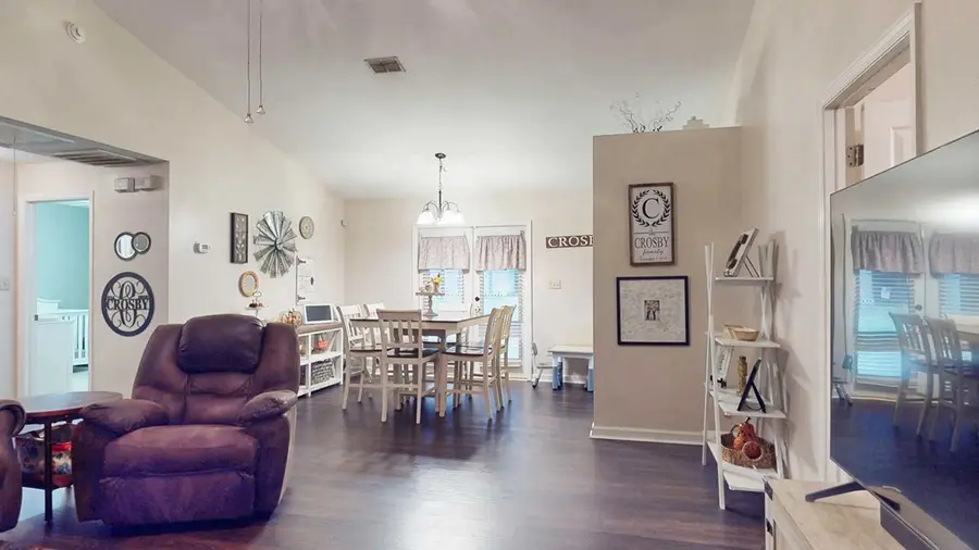 313 Summer Meadows Dr, Thomasville, GA 31757 - Image #3