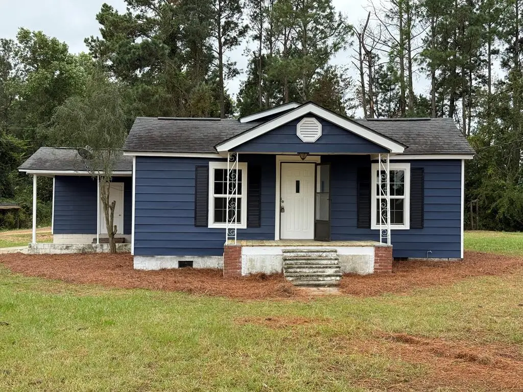 1396 Livingston Bridge Rd, Moultrie, GA 31771 - Image #1