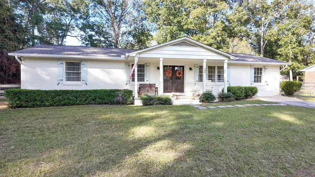 109 Trailwood Dr, Thomasville, GA 31792 - Image #1