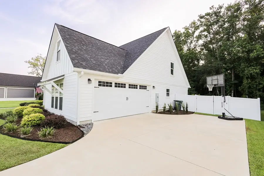 378 Madison Grove Blvd, Thomasville, GA 31757 - Image #3