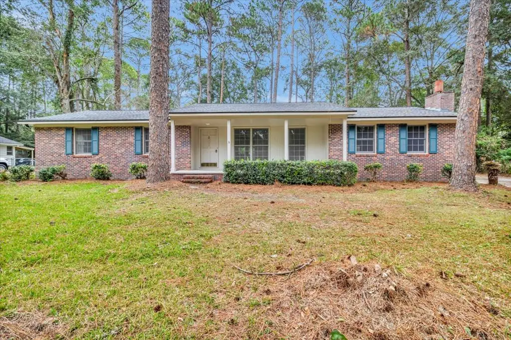 111 Greenleaf Ln, Thomasville, GA 31757 - #1