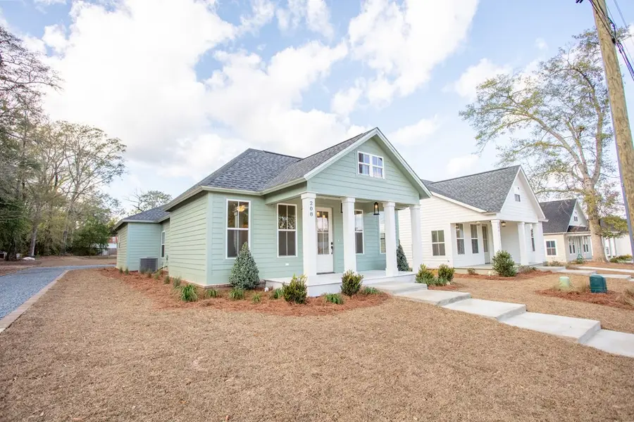 208 Lester Street, Thomasville, GA 31792 - Image #3