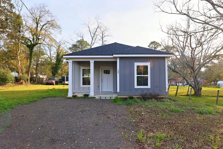 108 Augusta Avenue, Thomasville, GA 31792 - Image #2