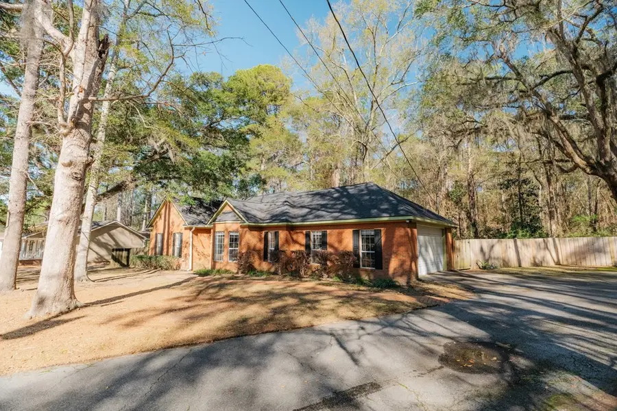 305 Charnie Drive, Thomasville, GA 31792 - Image #3