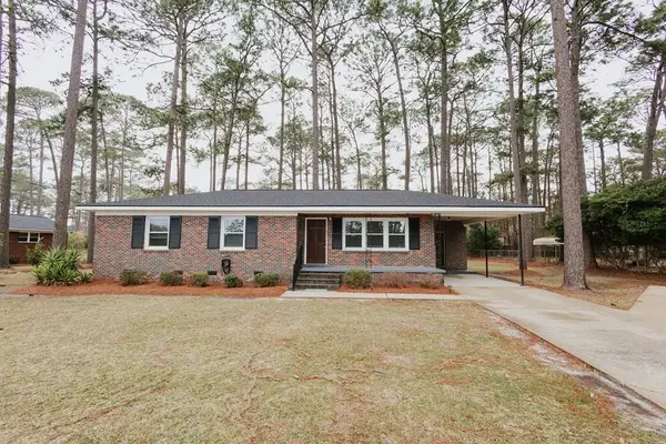 1305 Remington Ave., Thomasville, GA 31792