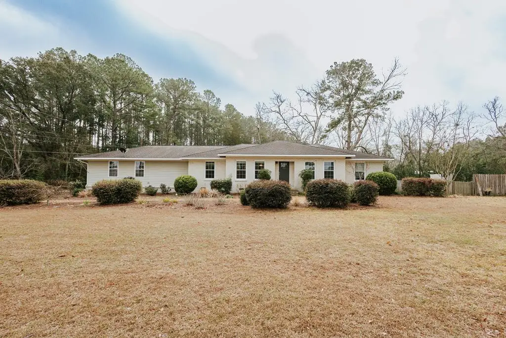 390 Crabapple Dr, Thomasville, GA 31757 - #1