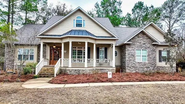 114 Winding Creek Ln, Thomasville, GA 31757