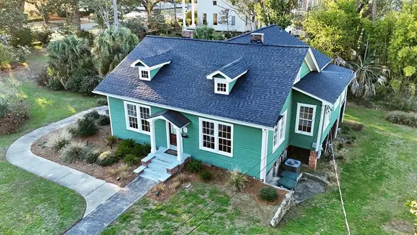 305 E Jefferson St, Thomasville, GA 31792