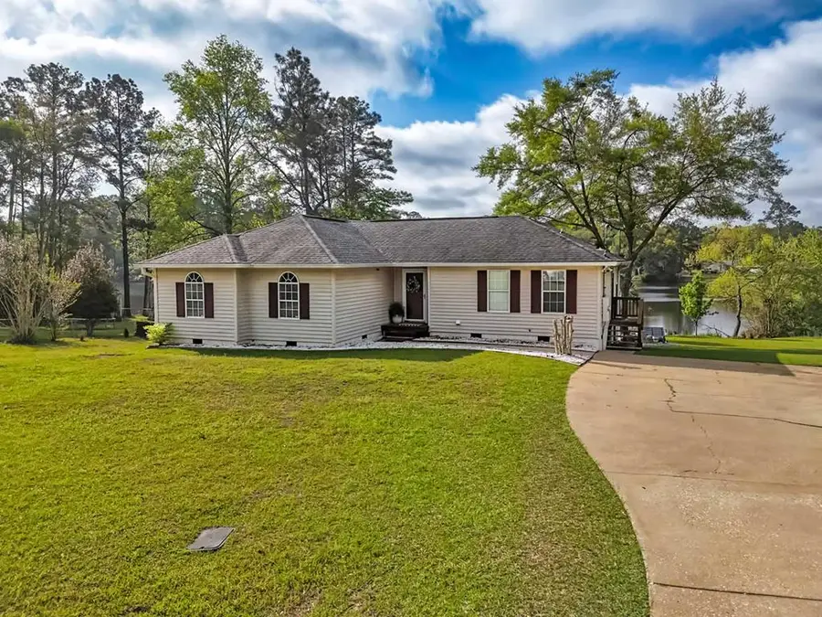 132 Longwood Dr, Thomasville, GA 31757 - #2