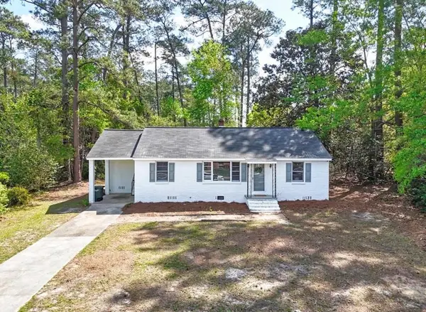 1022 N Dawson St., Thomasville, GA 31792