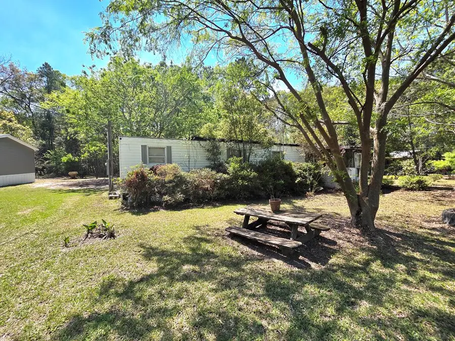 371 Oakridge Ave., Boston, GA 31626 - #2