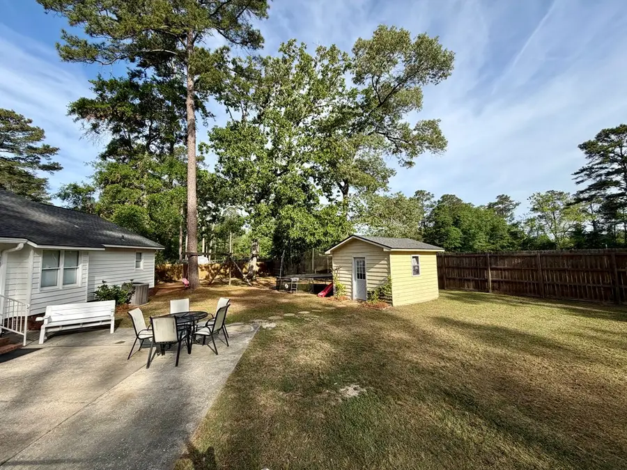112 Town Ct, Thomasville, GA 31792 - #2
