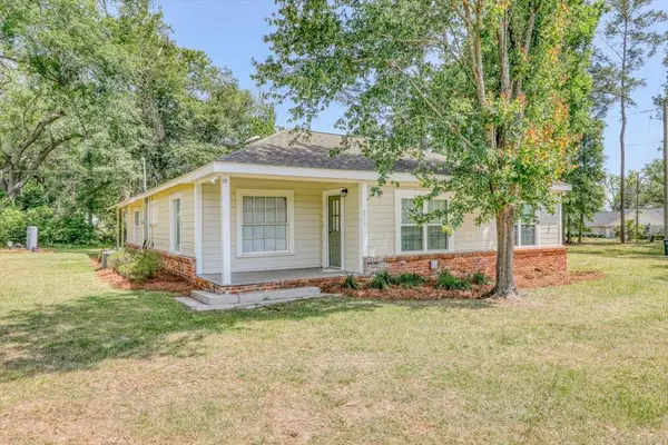 830 Snow Ave, Dixie, GA 31629