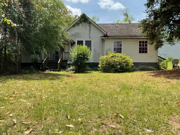 1117 N Madison St., Thomasville, GA 31792
