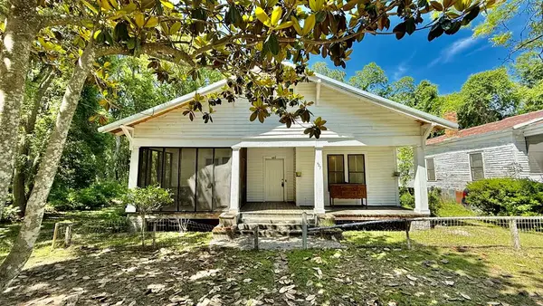 423 S College St, Thomasville, GA 31792