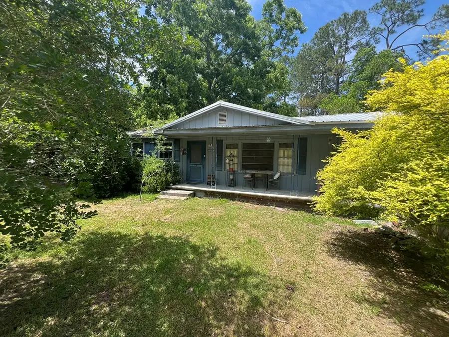 2050 Clark Circle, Ochlocknee, GA 31773 - #2