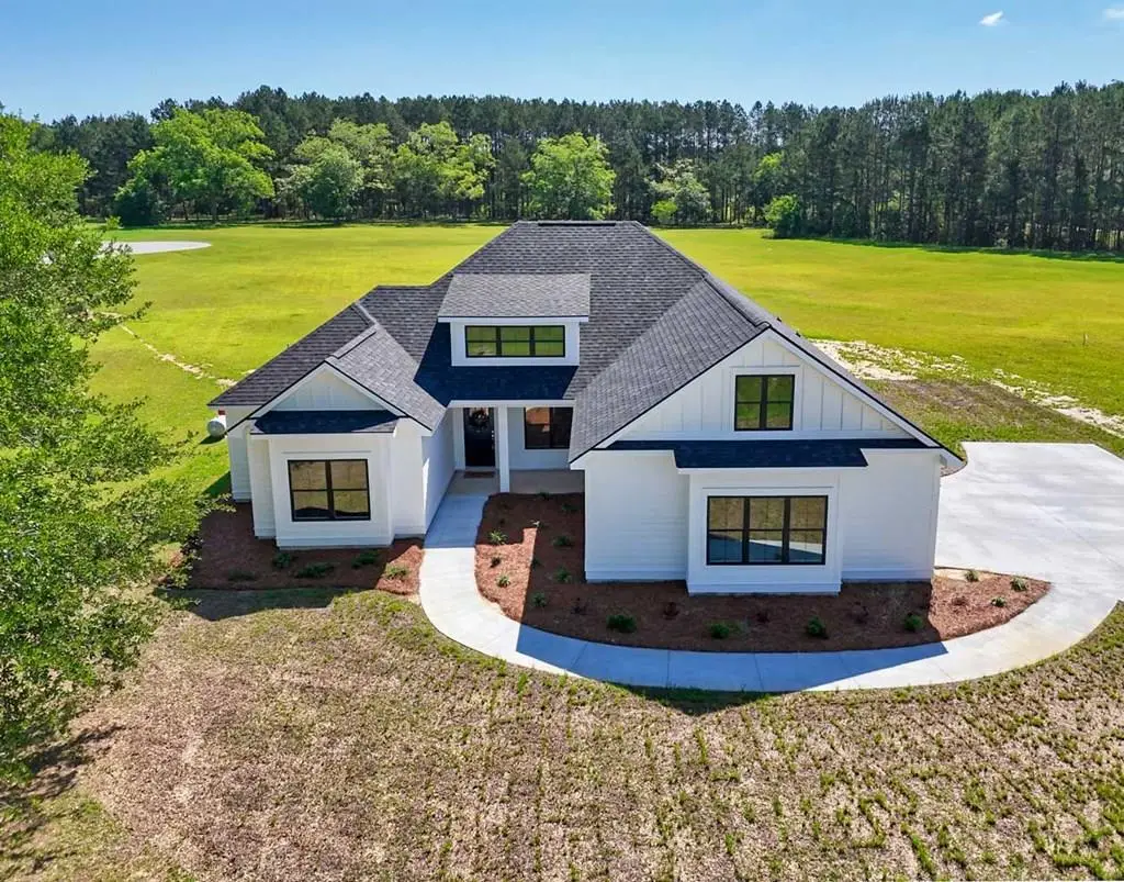 100 Heards Pond Lane, Thomasville, GA 31757 - #1