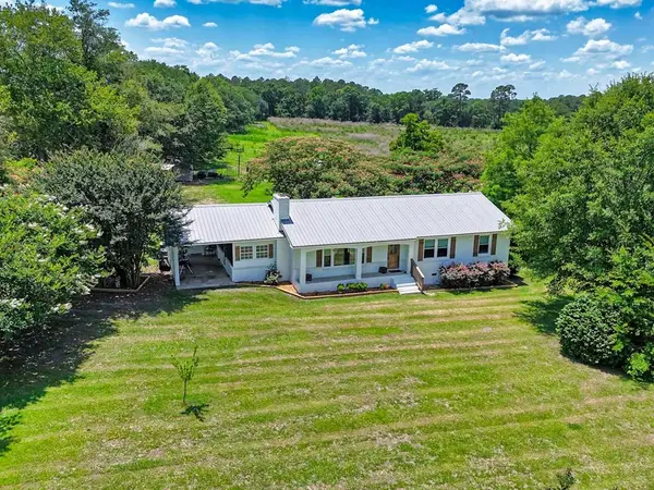 851 Old Newton Rd., Pelham, GA 31779