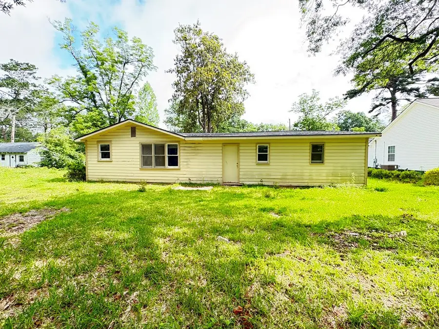 313 Allen St, Thomasville, GA 31792 - #3