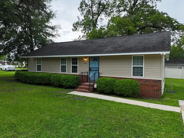 116 Feinberg St., Thomasville, GA 31792