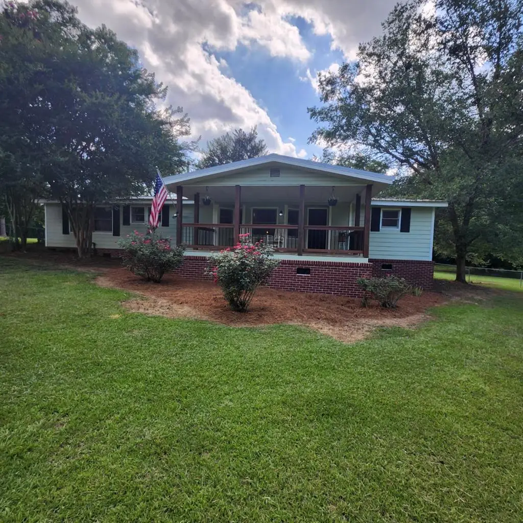 407 S Mills Street, Doerun, GA 31744 - #1