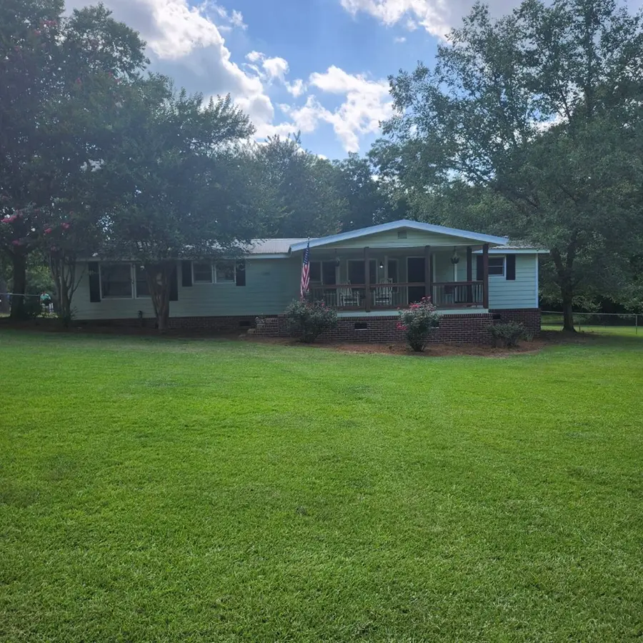 407 S Mills Street, Doerun, GA 31744 - #2