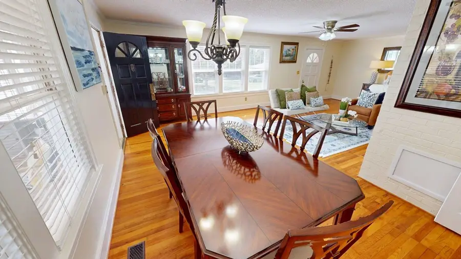 112 NW 9th Ave., Cairo, GA 39828 - #3