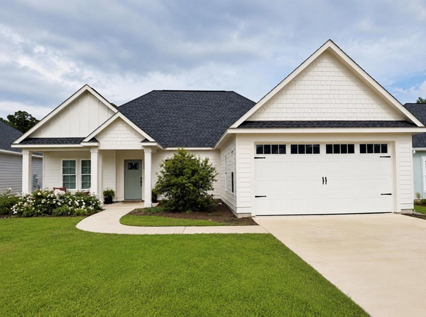104 Sunnydale Cove, Thomasville, GA 31757