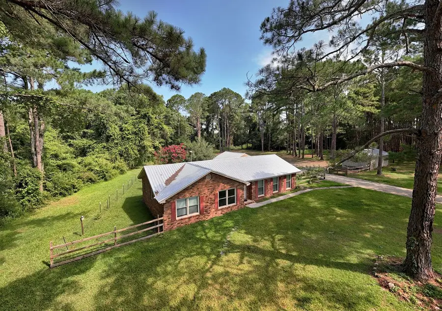 811 Lakeshore Rd, Pelham, GA 31779 - #3