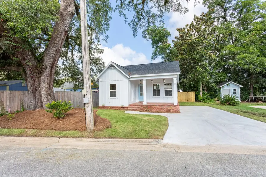 104 Magnolia Street, Thomasville, GA 31792 - #2