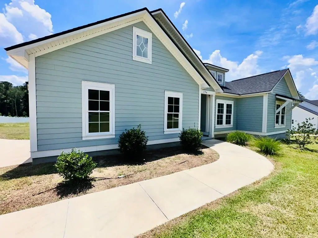 196 Pasco Rd, Thomasville, GA 31757 - #1